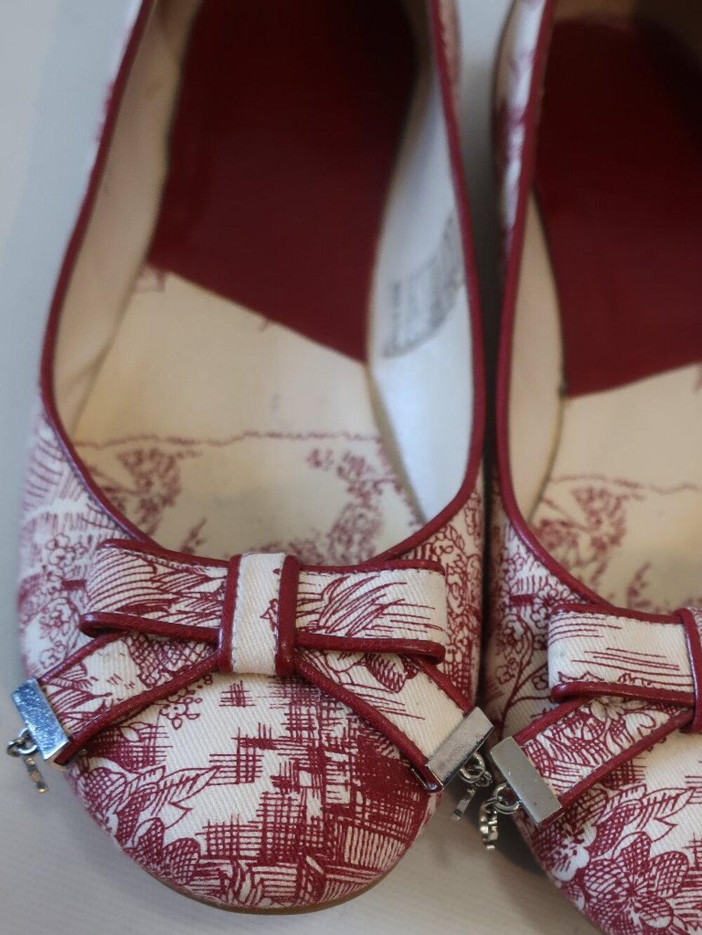 Women Christian Dior Red, Beige Toile De Juoy Canvas Bow Ballet Flats 38 EU/US 8 - Picture 11 of 11